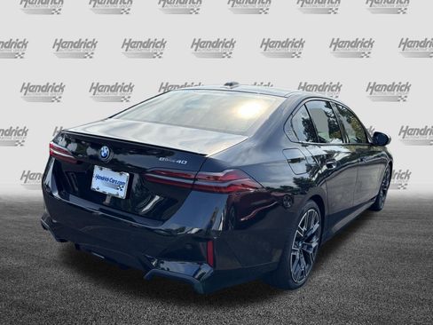 Used 2024 BMW i5 eDrive40i w/ M Sport Package RWD image 10