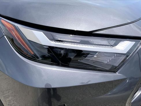 Used 2023 Toyota RAV4 LE FWD image 27