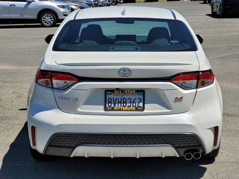 Used 2021 Toyota Corolla SE FWD image 5