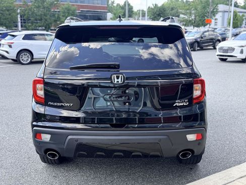 Used 2019 Honda Passport Elite image 5