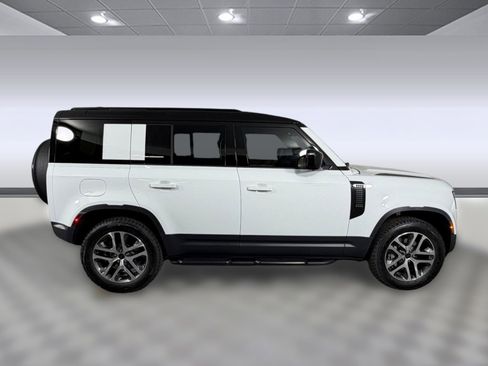 Used 2026 Land Rover Defender 110 S AWD/4WD image 8
