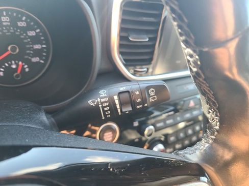 Used 2020 Kia Sportage EX w/ Option Group 15 image 24