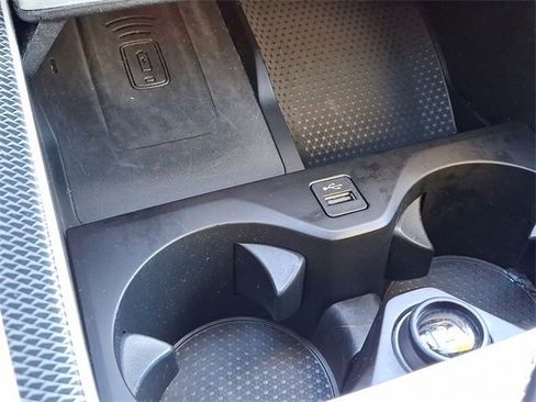 Certified 2023 BMW X6 xDrive40i w/ M Sport Package image 26