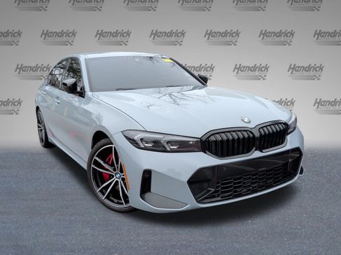 Certified 2024 BMW 330i 330i w/ M Sport Package image 2