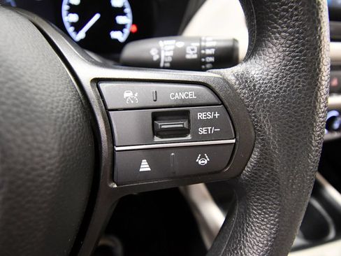 Certified 2024 Honda HR-V LX image 20