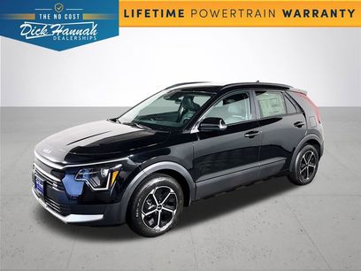 New 2025 Kia Niro EX