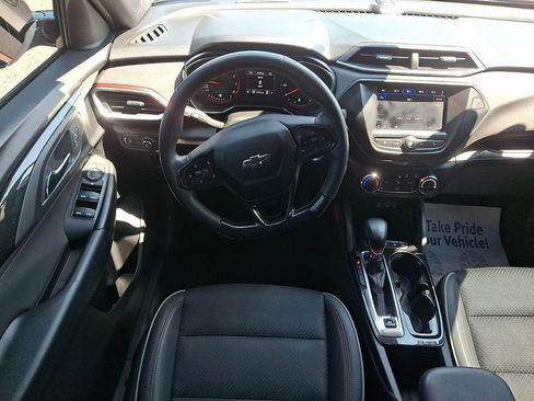Certified 2022 Chevrolet TrailBlazer RS AWD/4WD image 13
