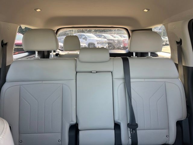 Used 2024 Hyundai Santa Fe SEL FWD image 29