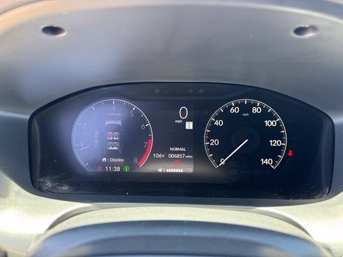 Certified 2025 Honda HR-V Sport image 28
