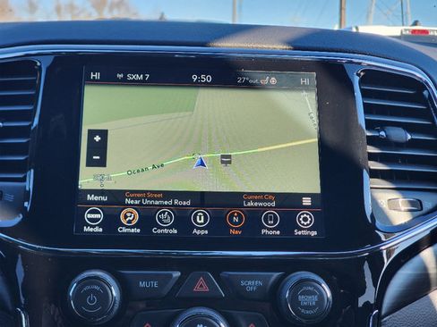 Certified 2020 Jeep Grand Cherokee Altitude image 10