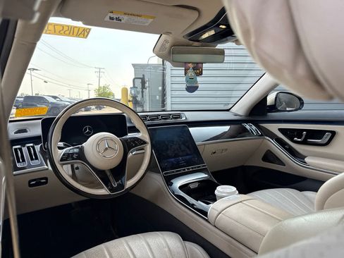 Used 2023 Mercedes-Benz S 500 4MATIC image 11
