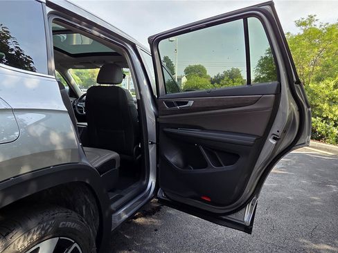 New 2026 Volkswagen Atlas SEL AWD/4WD image 30
