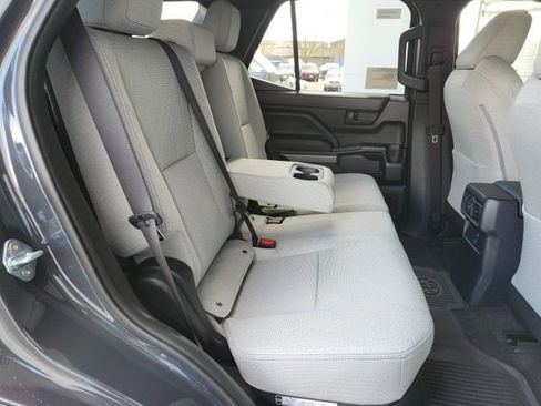 New 2026 Toyota 4Runner SR5 image 27