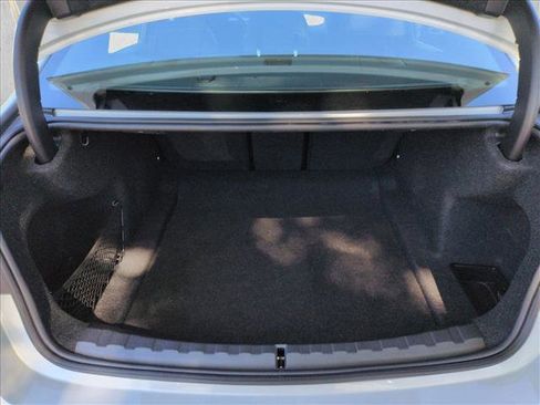 Used 2025 BMW 330i xDrive 330i xDrive image 6