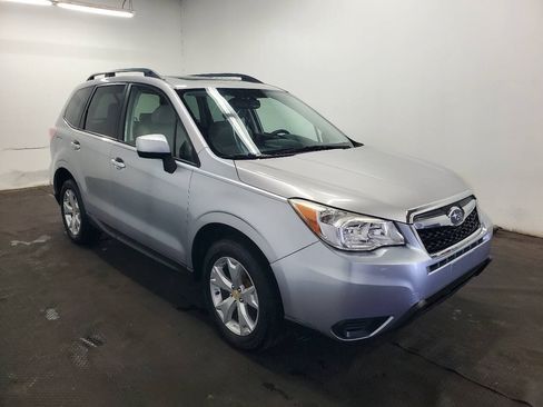 Used 2016 Subaru Forester 2.5i Premium w/ All-Weather Package AWD/4WD image 3