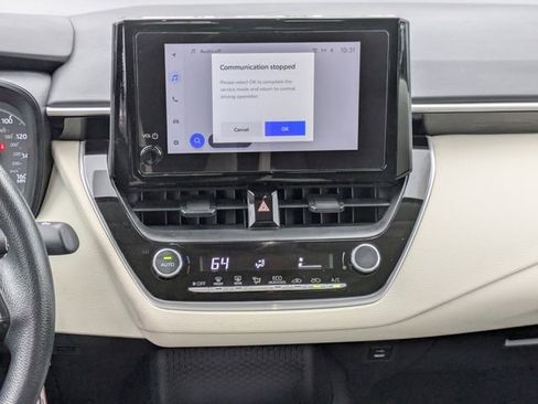 Used 2025 Toyota Corolla LE image 15