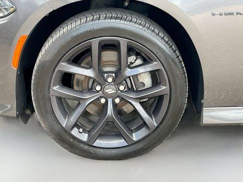 Used 2022 Dodge Charger R/T w/ Blacktop Package RWD image 29