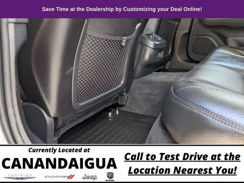 Used 2025 Volvo V60 B5 Cross Country Plus AWD/4WD image 28