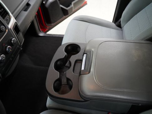 Used 2018 RAM 1500 Classic SLT image 20