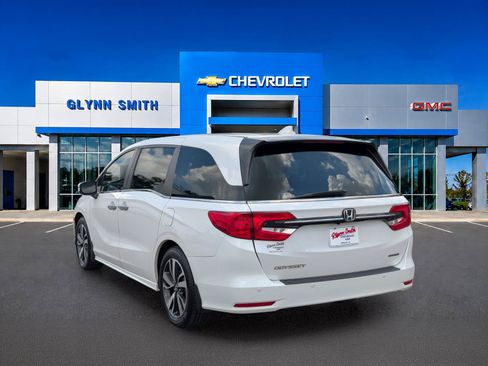 Used 2023 Honda Odyssey Touring image 12