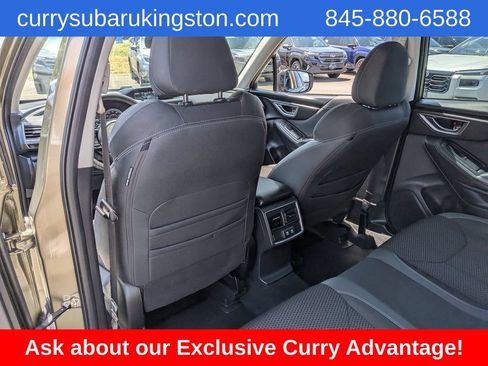 Used 2023 Subaru Forester Premium AWD/4WD image 18