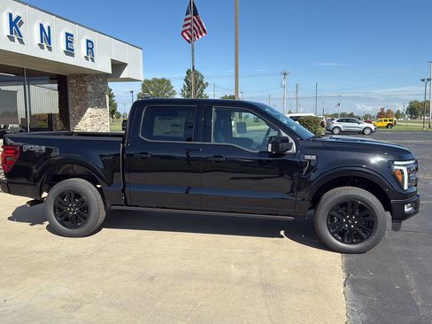 New 2025 Ford F150 Platinum w/ FX4 Off-Road Package image 13