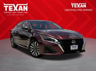 Used 2025 Nissan Altima 2.5 SV FWD video 1