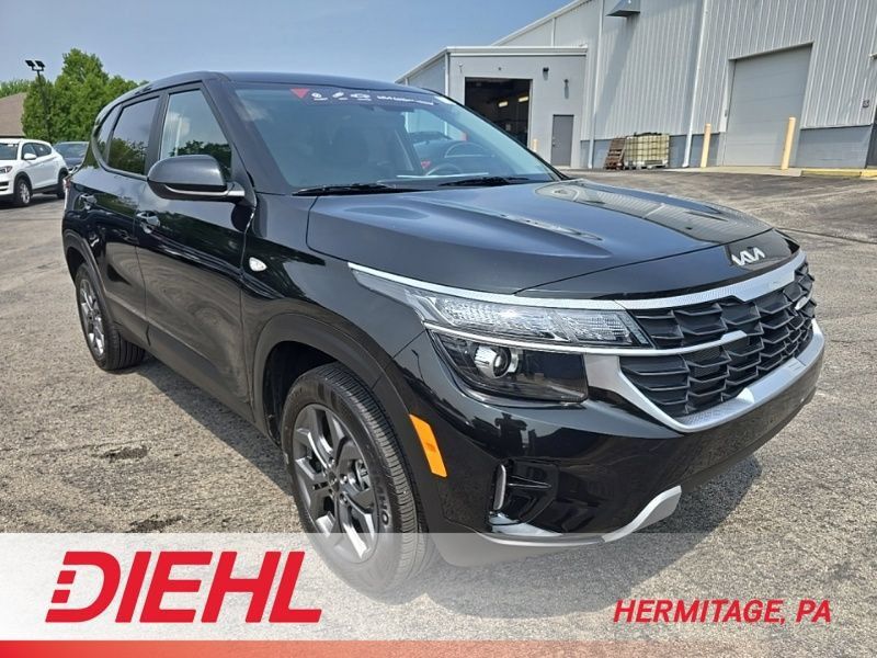 Certified 2024 Kia Seltos LX AWD/4WD image 1