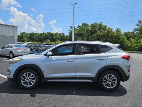Used 2017 Hyundai Tucson SE FWD image 4