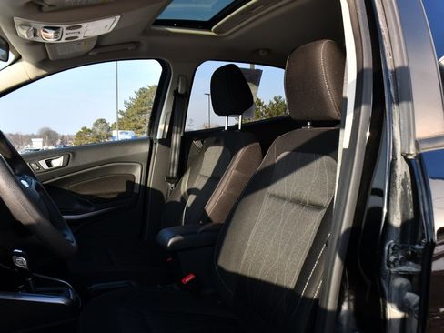 Used 2022 Ford EcoSport SE w/ SE Convenience Package image 13