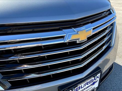 Used 2023 Chevrolet Equinox Premier image 30