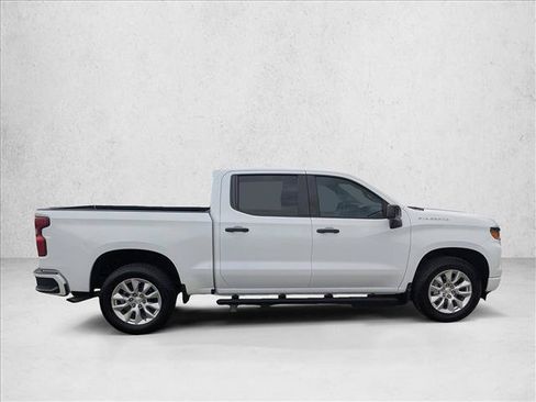 Used 2023 Chevrolet Silverado 1500 Custom RWD image 4