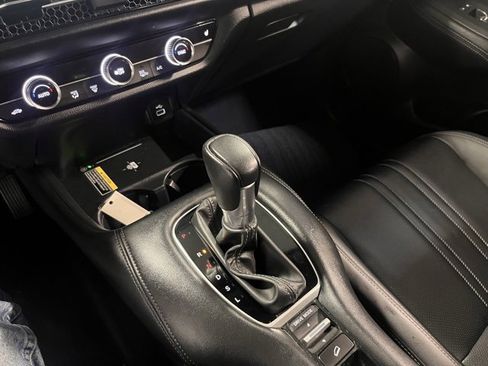 Used 2023 Honda HR-V EX-L image 28
