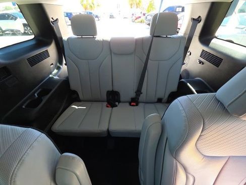 Used 2024 Hyundai Palisade SEL w/ Premium Package image 27