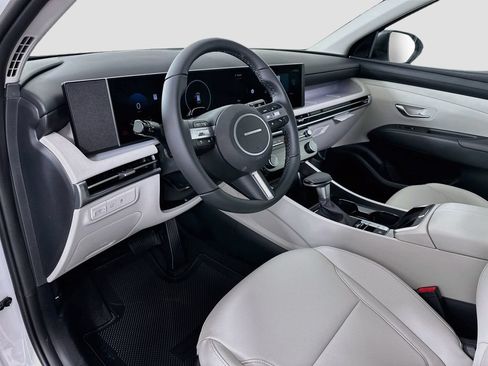 New 2026 Hyundai Tucson SEL FWD image 9