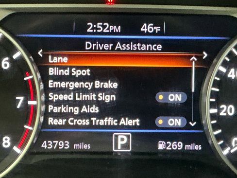 Used 2022 Nissan Sentra SV image 5