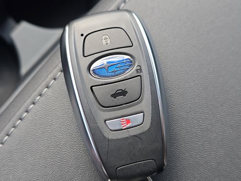 New 2025 Subaru Outback Premium image 27