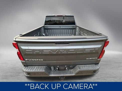 Used 2019 Chevrolet Silverado 1500 Custom w/ Custom Value Package image 5
