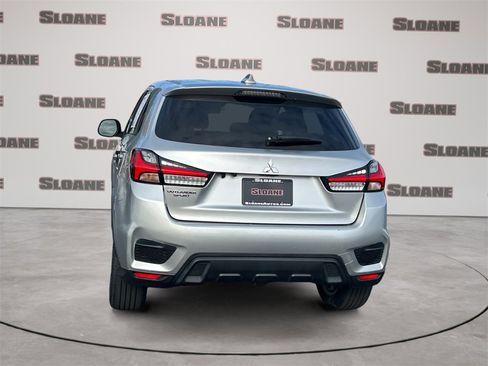 Used 2021 Mitsubishi Outlander Sport ES image 4