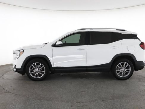 Used 2022 GMC Terrain SLT FWD image 7