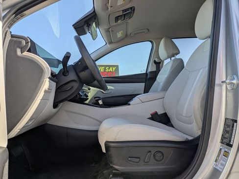 Used 2025 Hyundai Tucson SEL FWD image 20