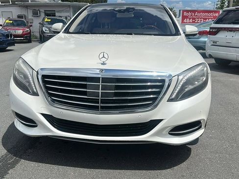 Used 2017 Mercedes-Benz S 550 Sedan image 3