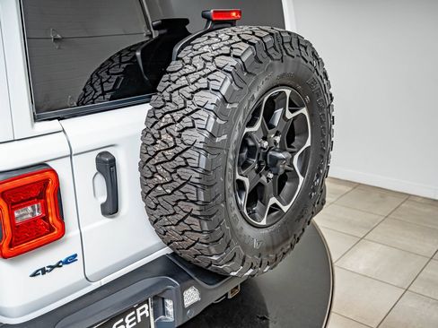 Used 2021 Jeep Wrangler Unlimited Rubicon 4xe w/ Steel Bumper Group AWD/4WD image 45