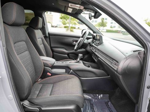 Used 2024 Honda HR-V Sport image 16