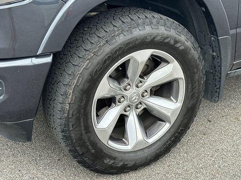 Used 2019 RAM 1500 Limited image 46