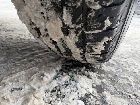 Used 2004 Cadillac Escalade ESV Platinum image 10