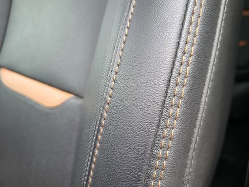 Used 2024 GMC Sierra 1500 AT4 w/ AT4 Preferred Package image 17