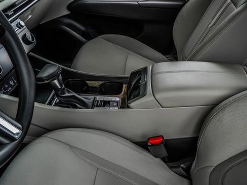 Certified 2025 Hyundai Tucson SEL FWD image 20