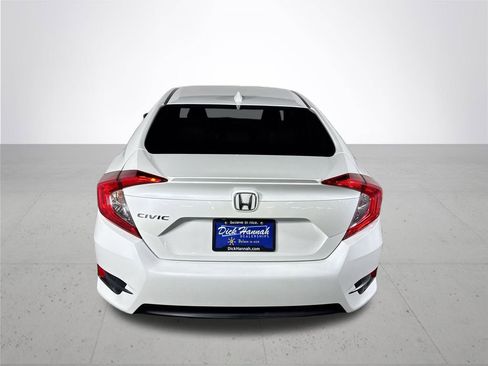 Certified 2017 Honda Civic EX-T image 8