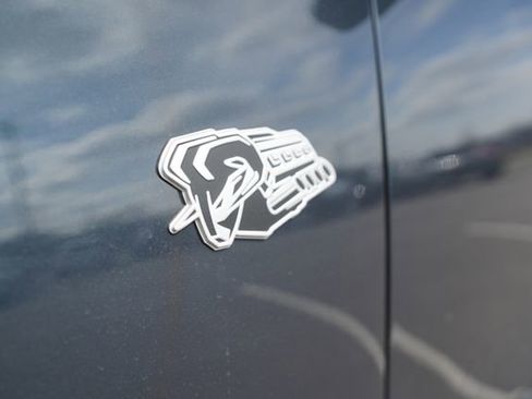 New 2026 RAM 1500 Laramie w/ Night Edition AWD/4WD image 39